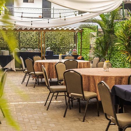 Hotel Y Restaurante El Guarco 카르타고 외부 사진