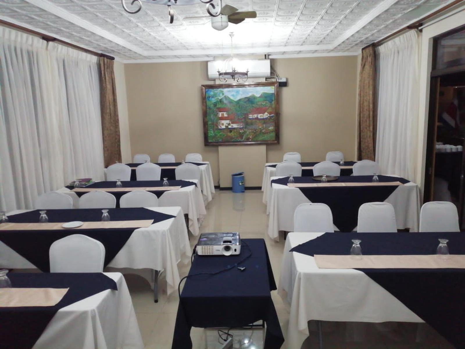 Hotel Y Restaurante El Guarco 카르타고 외부 사진